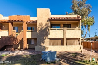 Building Photo - 1125 E Broadway Rd