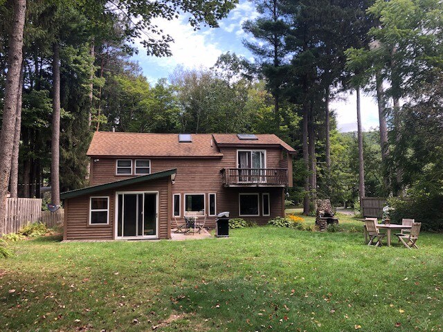 Building Photo - 179 Sunnycrest Rd
