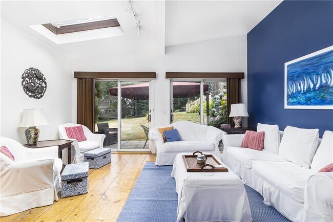 Foto del edificio - 428 Gibbs Ave