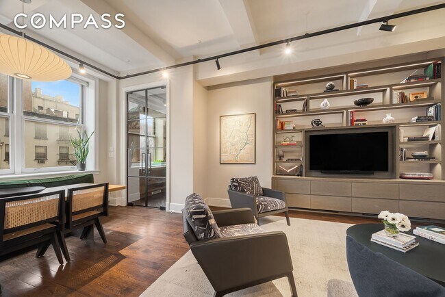 Foto del edificio - Extra Large Loft Condo in SoHo.