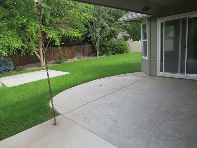 Building Photo - 3884 N Arches Way