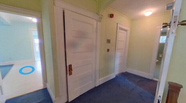 Building Photo - 187 Central St