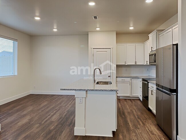 Foto del edificio - 19314 16th Ave Ct E