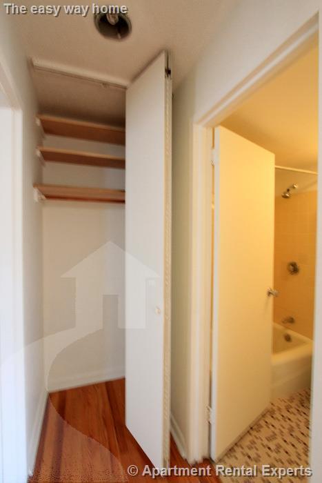 Foto del edificio - 524 Putnam Ave