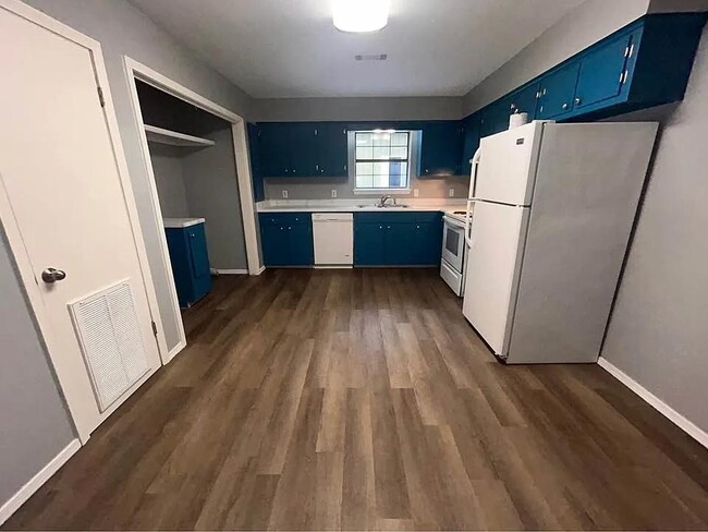 Foto del edificio - 100 North St