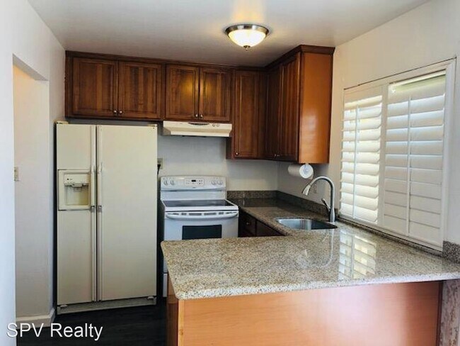 Building Photo - 3 br, 1.5 bath House - 27654 Del Norte Ct