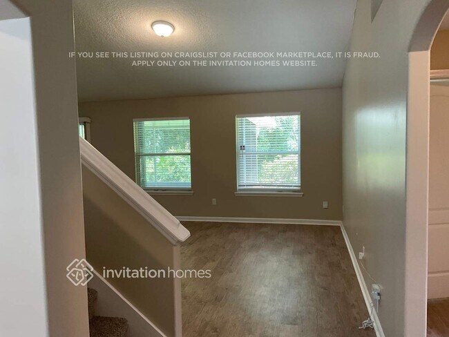 Foto del edificio - 8551 Crooked Tree Dr