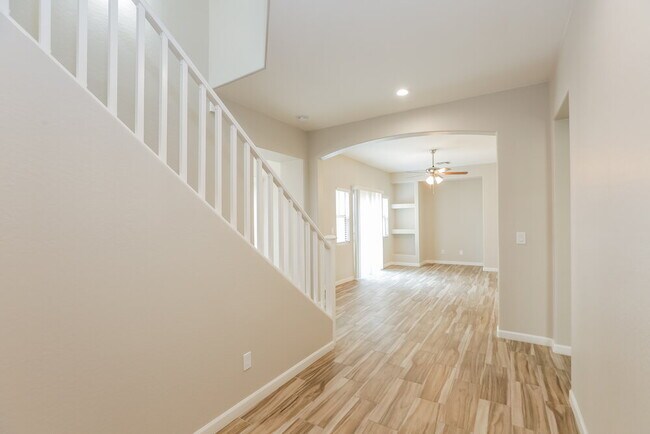Foto del edificio - 4758 E Laurel Ave