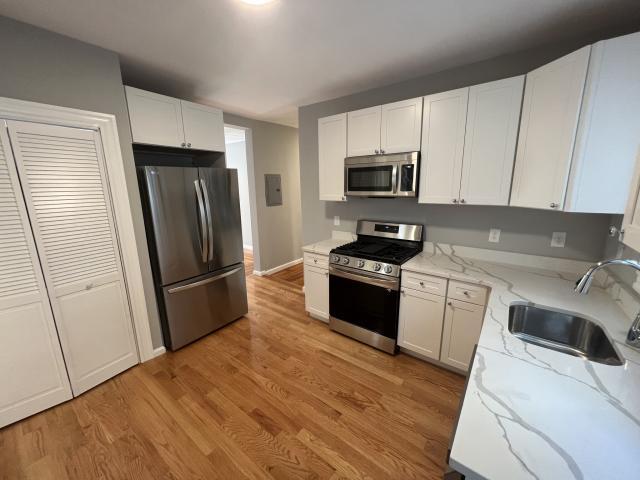 Foto principal - 4 bedroom in Somerville MA 02144