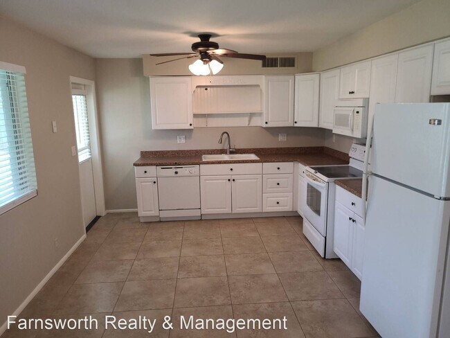 Foto del edificio - 3 br, 2 bath House - 939 N. Nina Drive