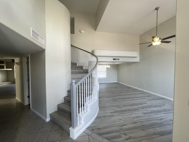 Building Photo - 7159 Seco Palm St