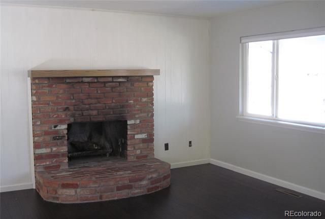 Building Photo - 3212 W Fontanero St