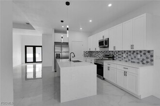 Building Photo - 2810 44th St SW