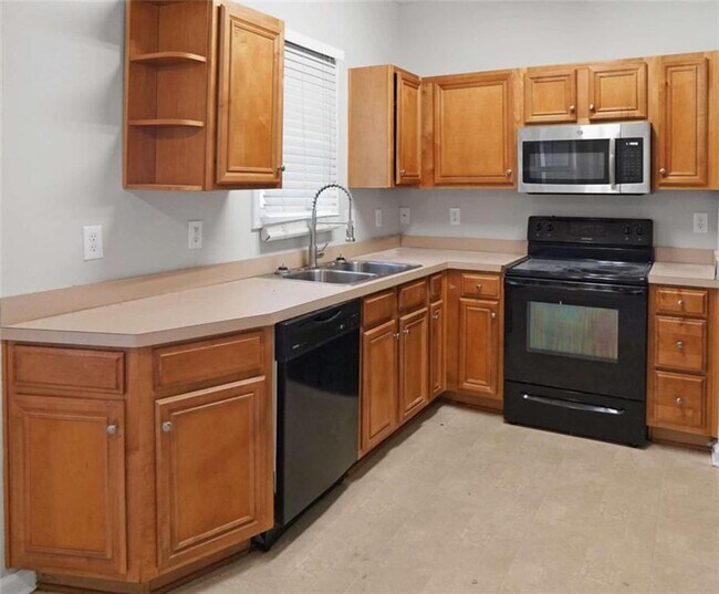 Foto del edificio - 2555 Flat Shoals Rd