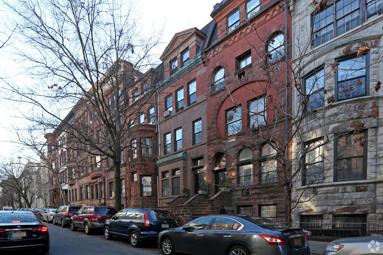 Primary Photo - 154 West 76th Street