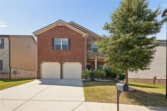 Building Photo - 462 Fredrick Dr
