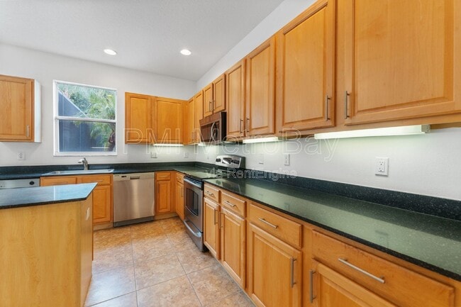Foto del edificio - 10886 Cory Lake Dr