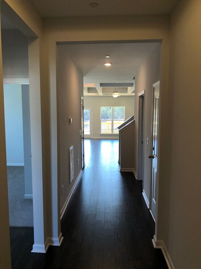 Building Photo - 6007 Doster Dr