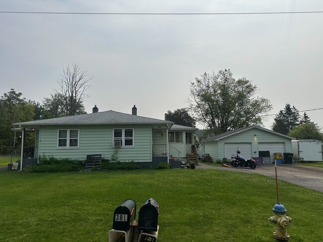 Building Photo - 38 Woodhill Ct