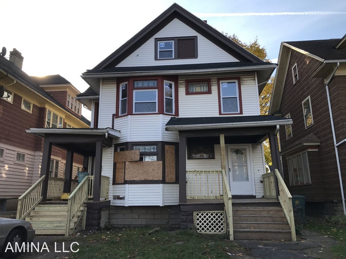 Foto principal - 329 Arnett Blvd