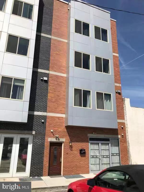 Foto del edificio - 1028 Wood St