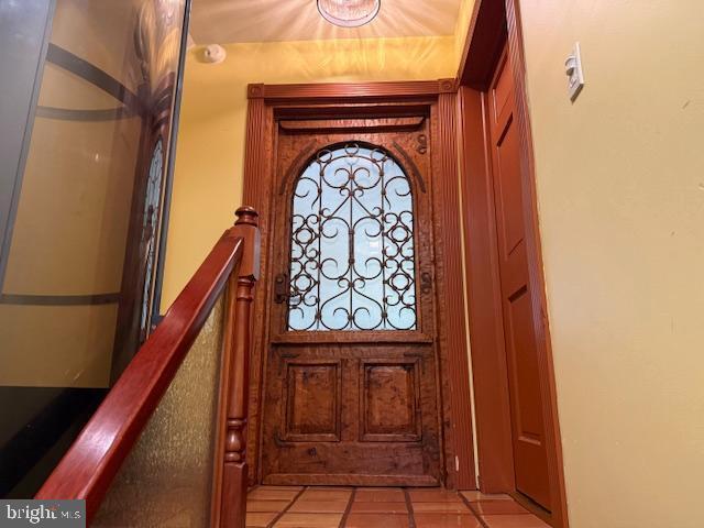 Building Photo - 12330 Potomac View Rd