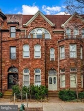 Building Photo - 1502 W Mt Royal Ave