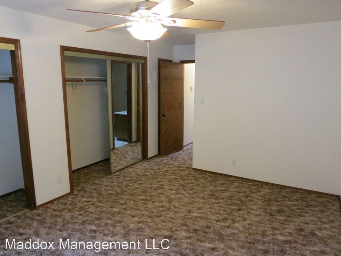 Building Photo - 2 br, 2 bath House - 12820 Donette Ct NE