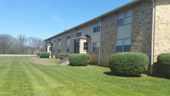 Building Photo - 3000 Calvin Dr