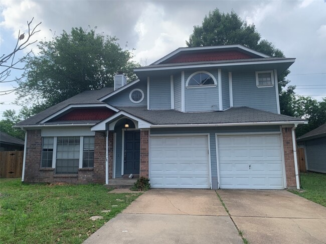 Foto del edificio - 19426 Lake Hollow Ln