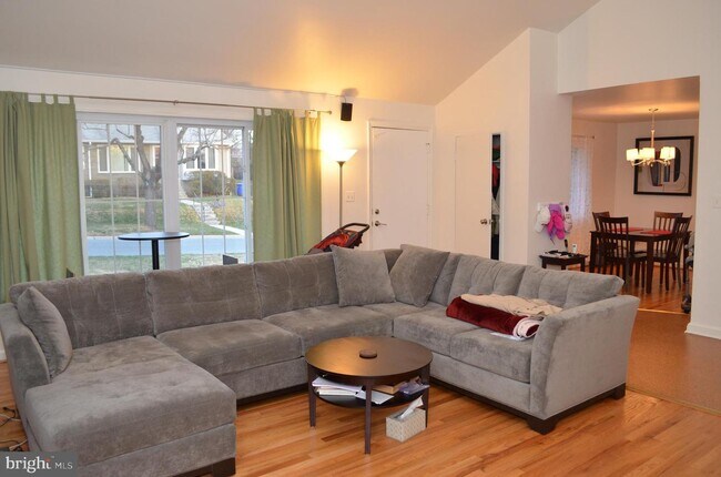 Foto del edificio - 9209 Chanute Dr