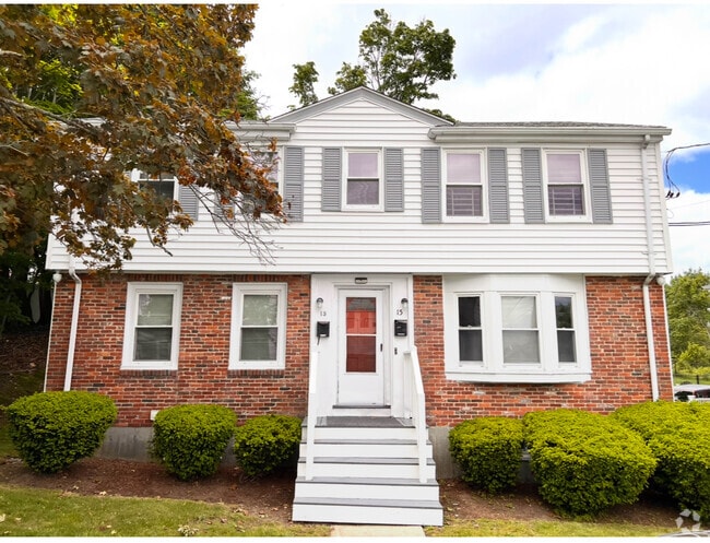 Building Photo - 15 Alpheus Rd