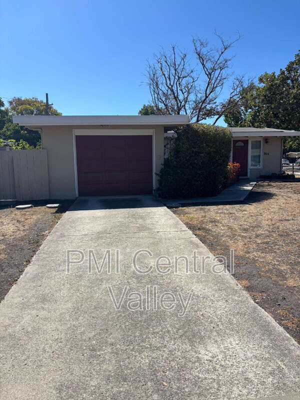 Building Photo - 944 Bridgewood Way