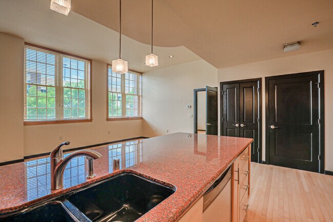 Kitchen/LR - 303 Central Ave NE