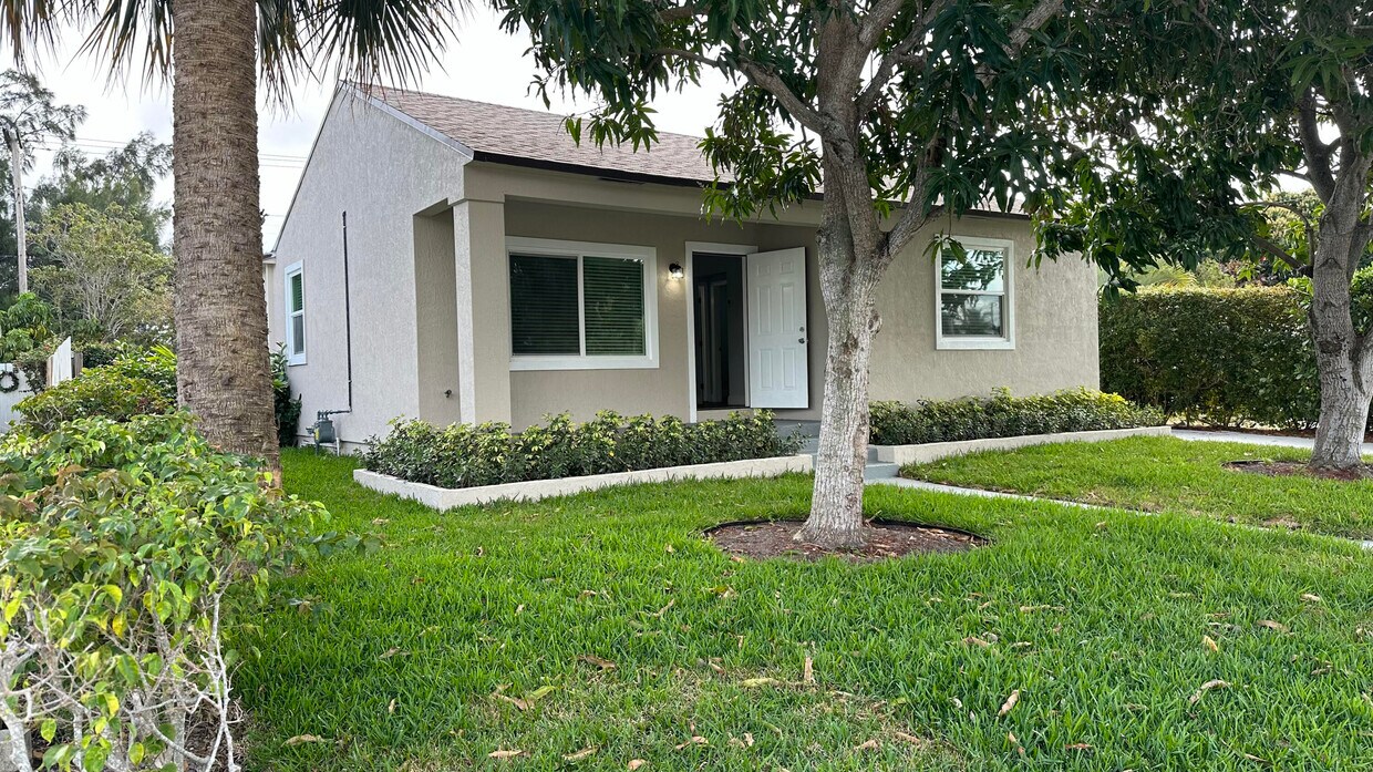 Foto principal - 1232 S L St