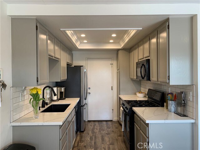 Foto del edificio - 1189 Strawberry Ln