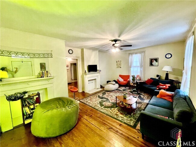 Foto del edificio - 895 Oconee St