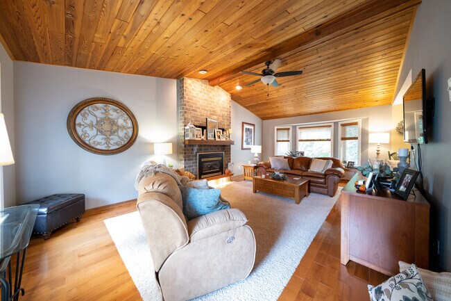 Foto del edificio - 17660 Kettering Trail