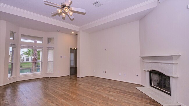 Building Photo - 17915 Harbour Bridge Point Dr