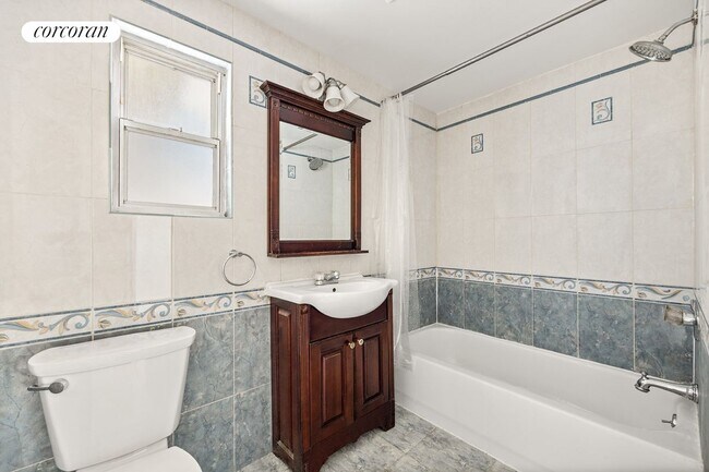 Foto del edificio - 305 12th St