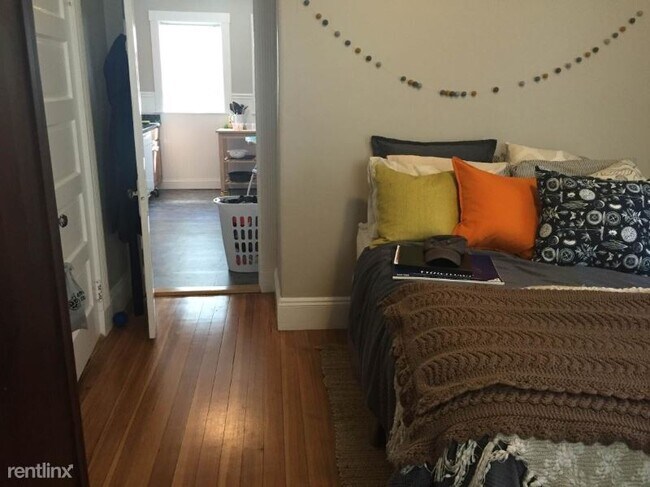 Building Photo - 138 Beech St