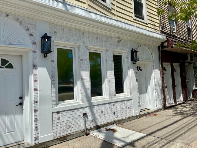 Foto del edificio - 471 Palisade Ave