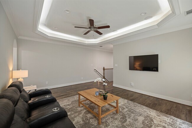 Building Photo - 6533 Castlebay Dr