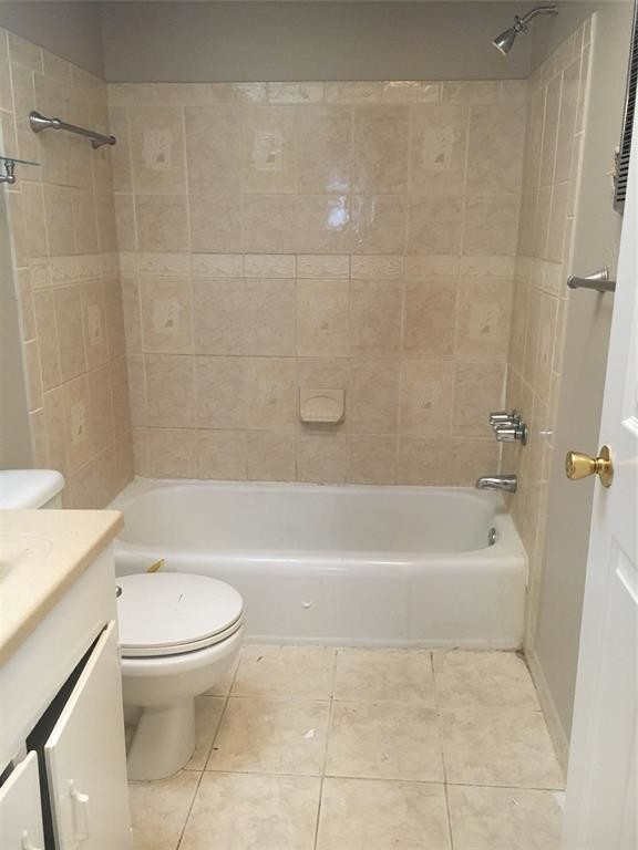Building Photo - 5627 Trafalgar Dr