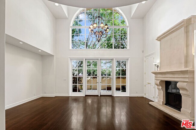 Foto del edificio - 11500 San Vicente Blvd