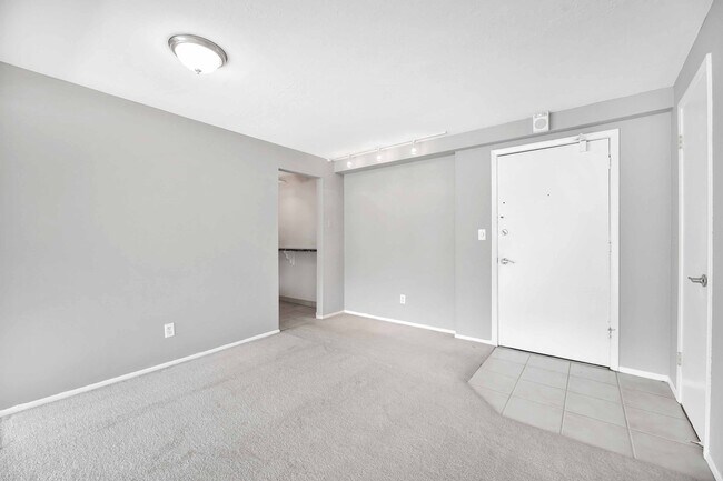 Building Photo - 12900 Lake Ave