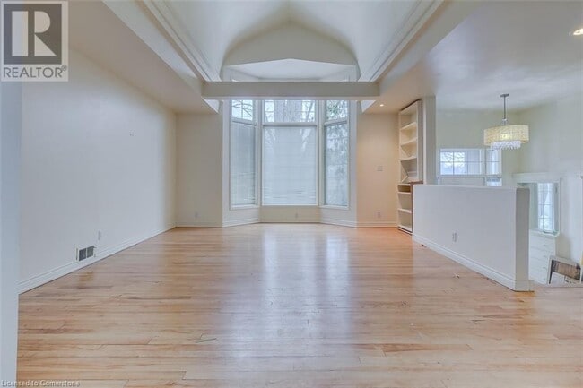 Building Photo - 63 Orchard Dr