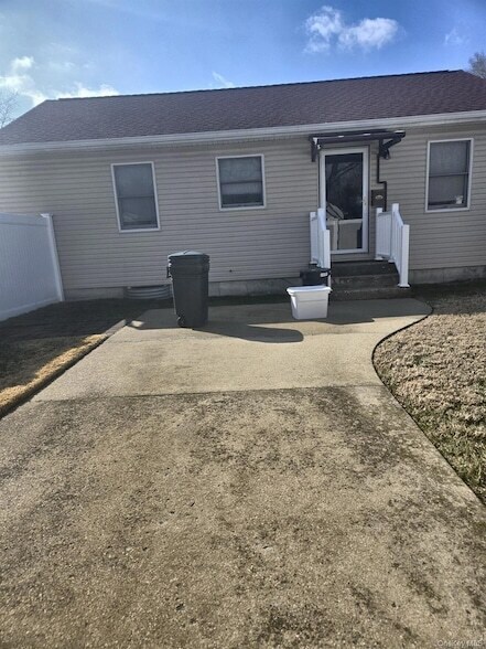 Foto del edificio - 21 Wyant Ave