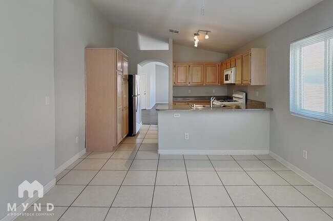 Foto del edificio - 6602 Elk Creek Ln
