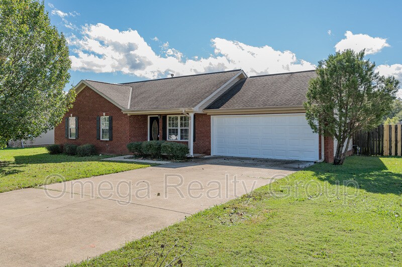 Foto principal - 18535 Meadow Run Dr